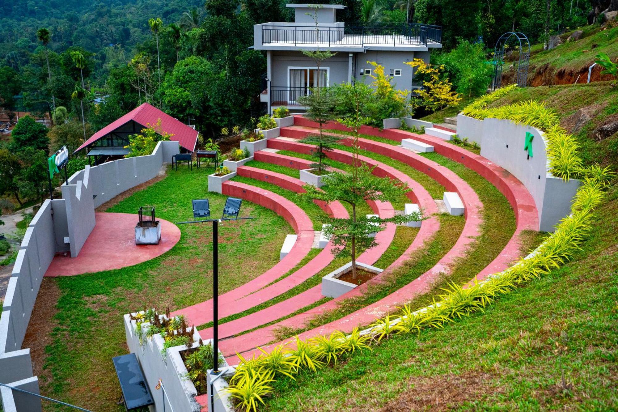 Karimb Resorts Vallikavungal Екстериор снимка